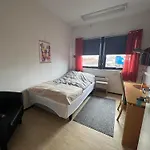 Pensjonat Odd Inge Sor-reime As *